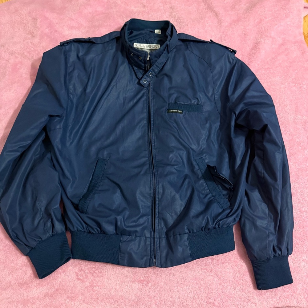 Members Only Navy Windbreaker Jacket size M men